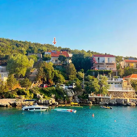 Hvar-zarace Ina 2 *