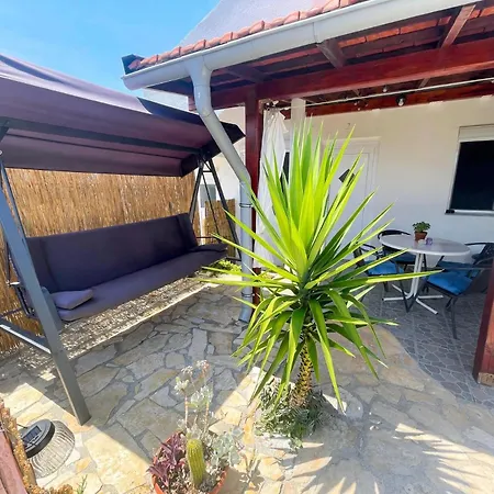 Сasa de vacaciones Hvar-zarace Ina 2 Gdinj